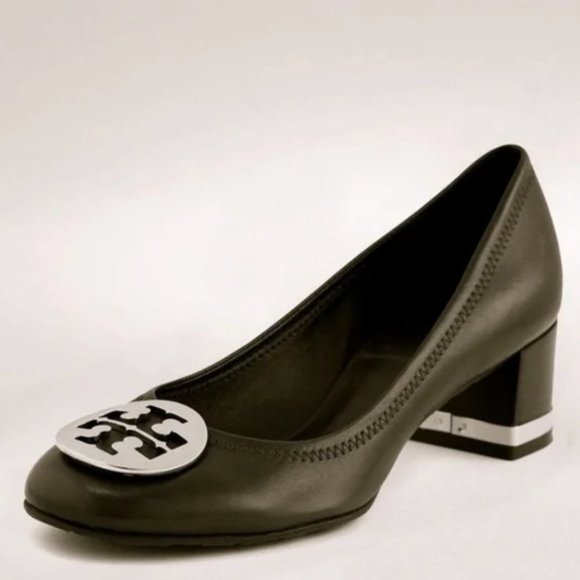 Tory Burch Shoes - Tory Burch Amy Black Leather Silver Emblem Pumps Heels Size 10